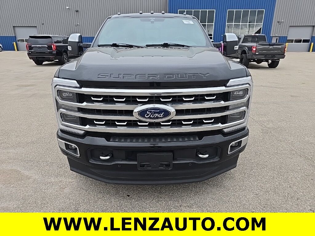 2024 Ford F-250 Super Duty 4x4 Crew Cab Platinum Fond du Lac WI