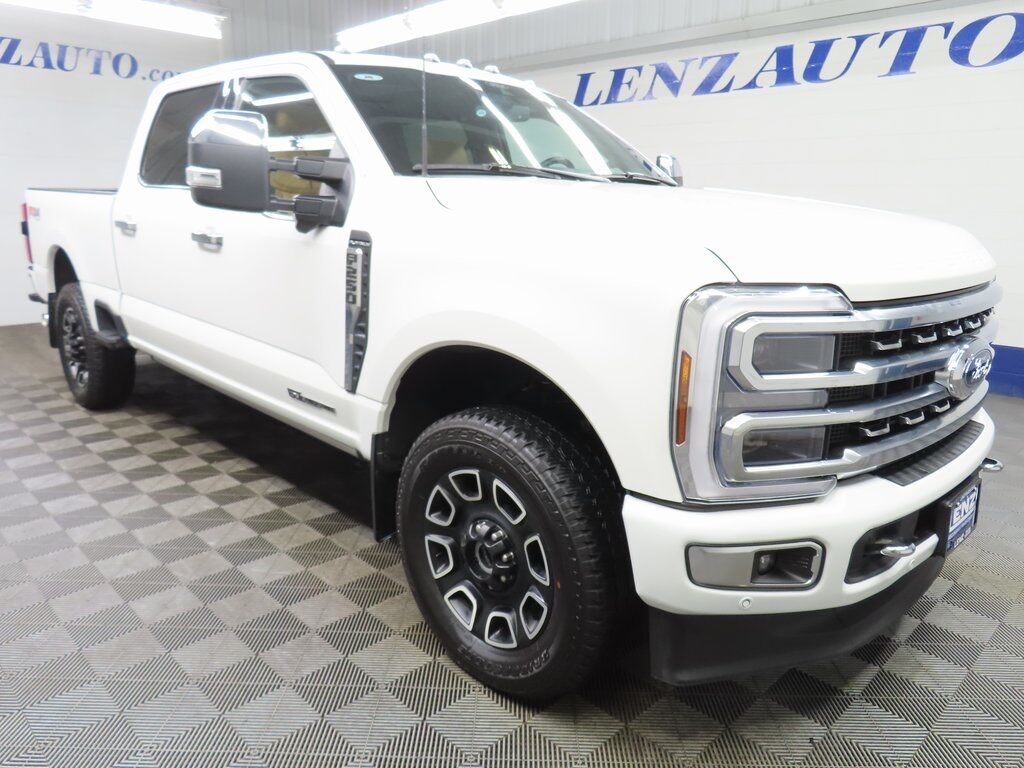 2024 Ford F-250 Super Duty 4x4 Crew Cab Platinum