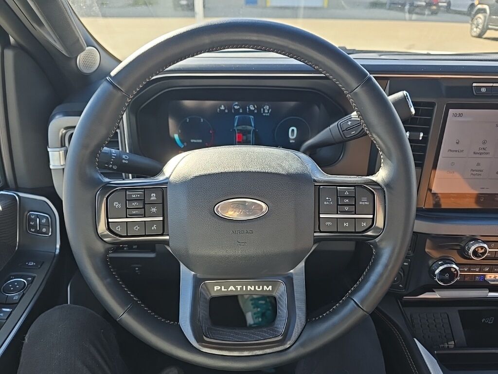 2024 Ford F-250 Super Duty 4x4 Crew Cab Platinum Fond du Lac WI