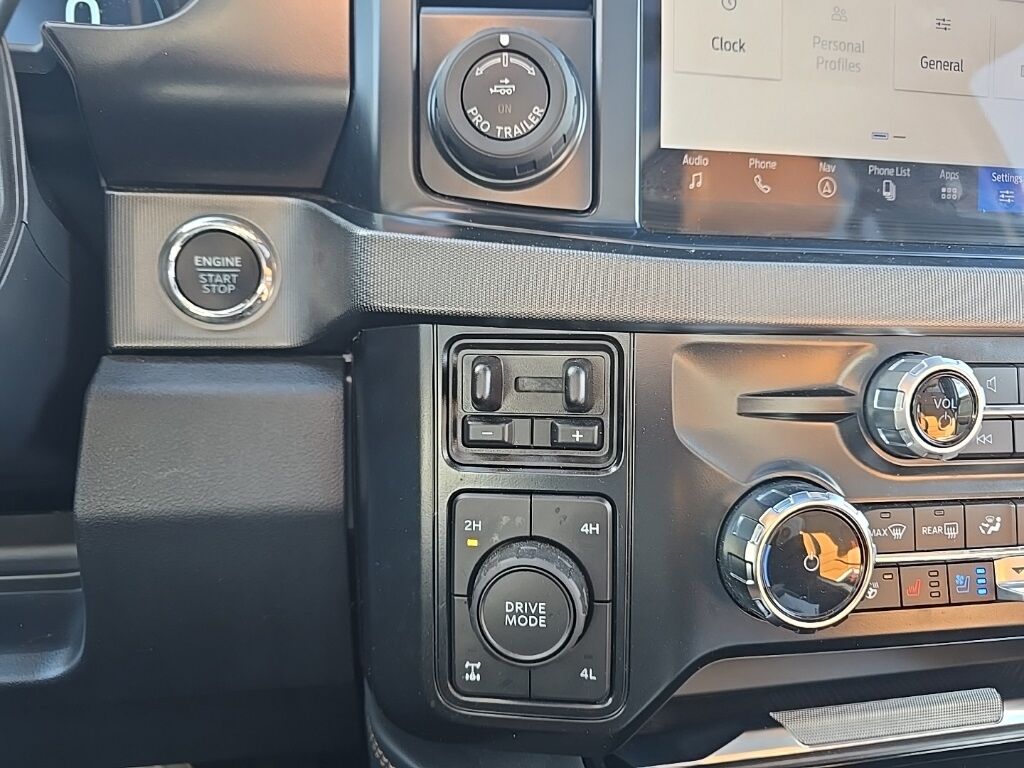 2024 Ford F-250 Super Duty 4x4 Crew Cab Platinum Fond du Lac WI