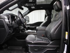 2024 Ford F-250 Super Duty 4x4 Crew Cab Platinum Fond du Lac WI