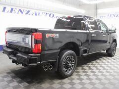 2024 Ford F-250 Super Duty 4x4 Crew Cab Platinum Fond du Lac WI