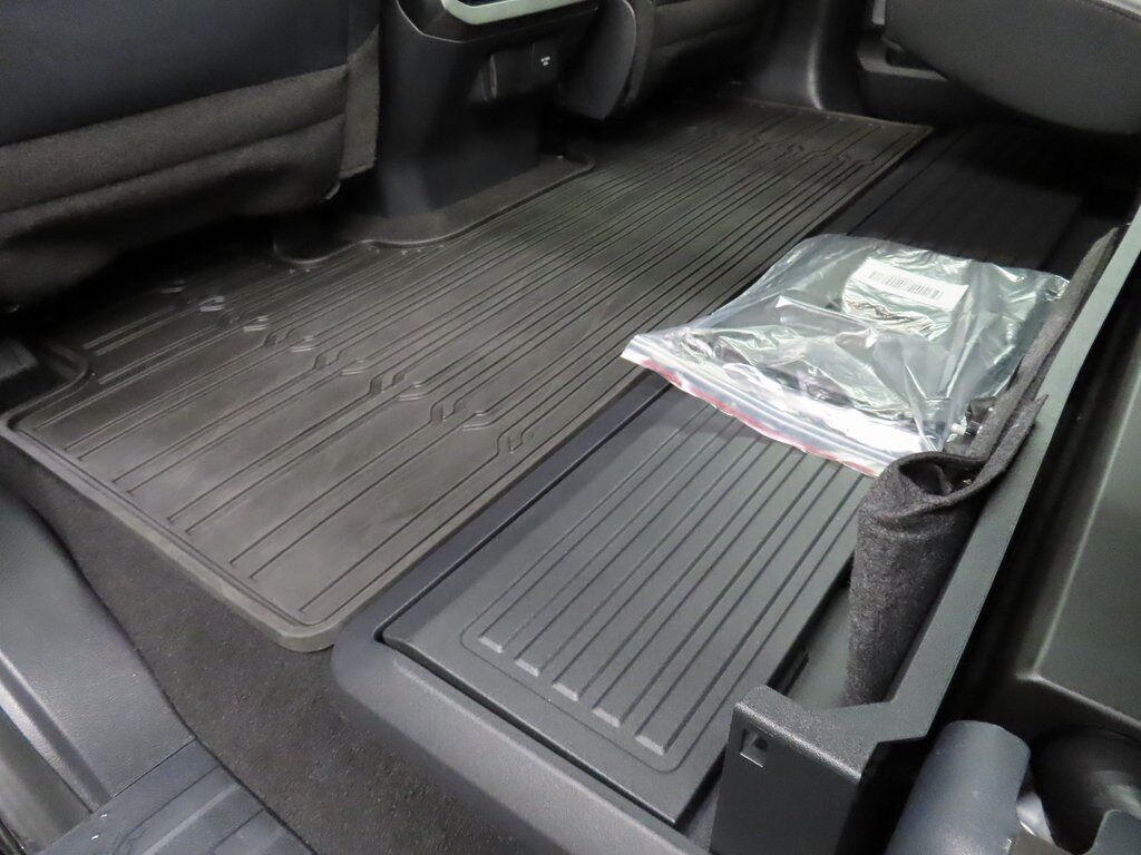 2024 Ford F-250 Super Duty 4x4 Crew Cab Platinum Fond du Lac WI