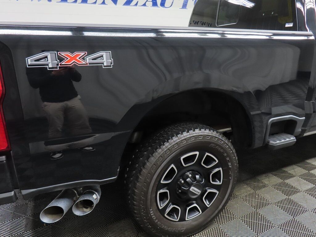 2024 Ford F-250 Super Duty 4x4 Crew Cab Platinum Fond du Lac WI