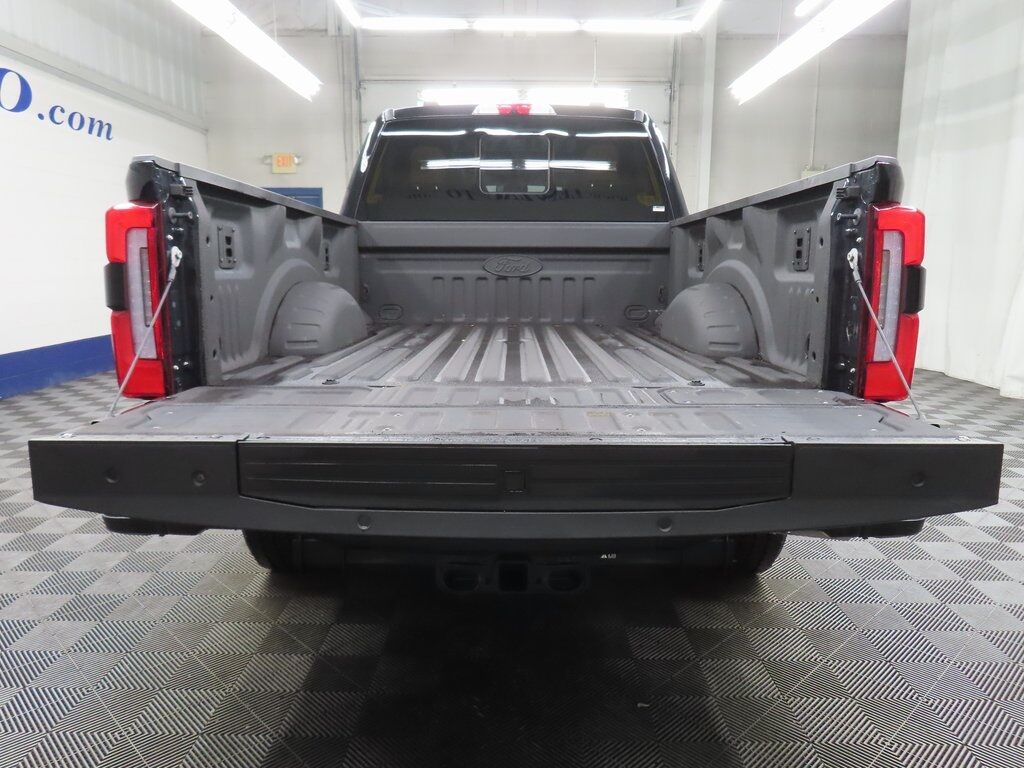2024 Ford F-250 Super Duty 4x4 Crew Cab Platinum Fond du Lac WI