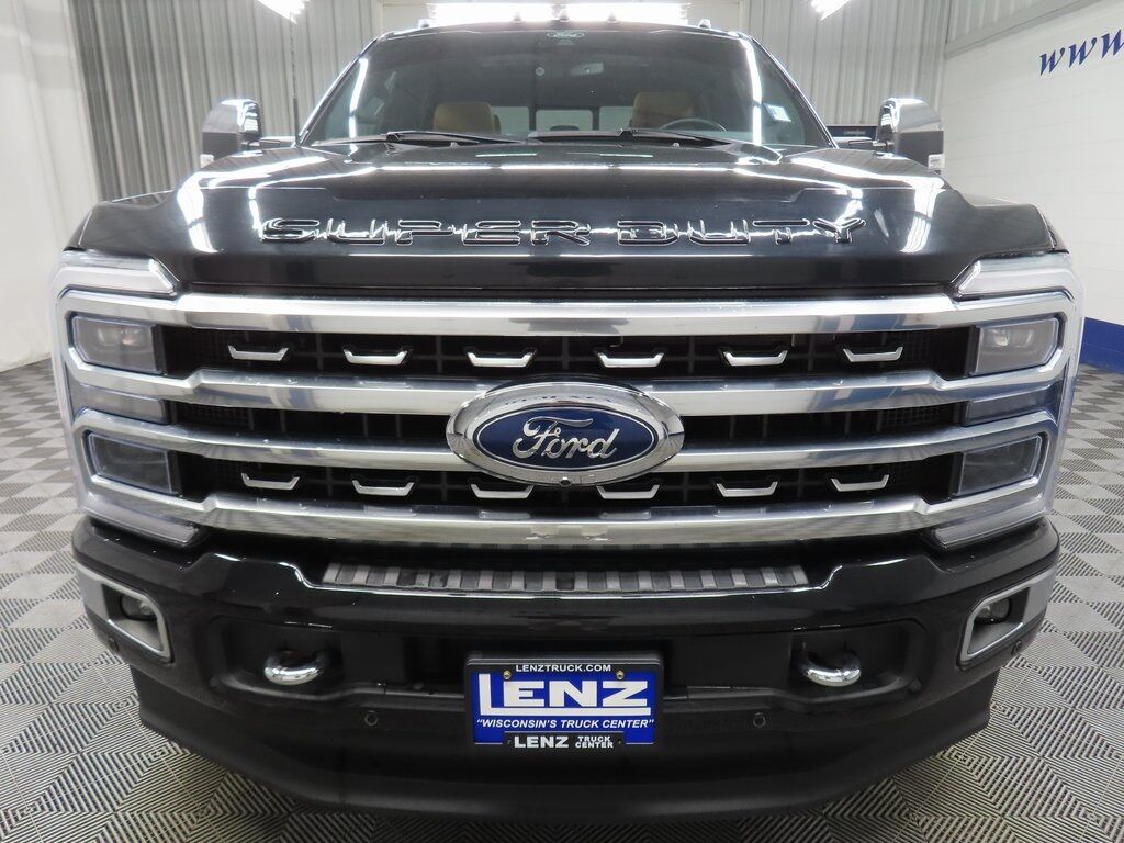 2024 Ford F-250 Super Duty 4x4 Crew Cab Platinum Fond du Lac WI
