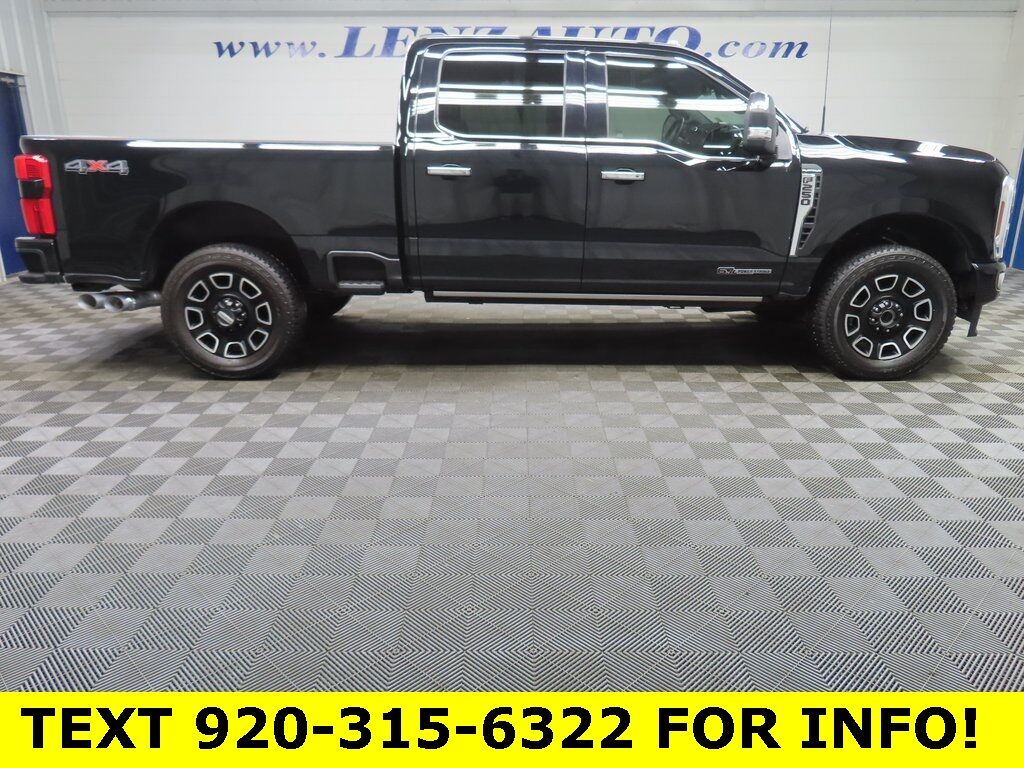 2024 Ford F-250 Super Duty 4x4 Crew Cab Platinum Fond du Lac WI