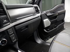 2024 Ford F-250 Super Duty 4x4 Crew Cab Platinum Fond du Lac WI