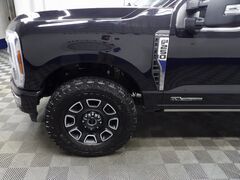 2024 Ford F-250 Super Duty 4x4 Crew Cab Platinum Fond du Lac WI