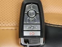 2024 Ford F-250 Super Duty 4x4 Crew Cab Platinum Fond du Lac WI