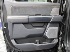 2024 Ford F-250 Super Duty 4x4 Crew Cab Platinum Fond du Lac WI
