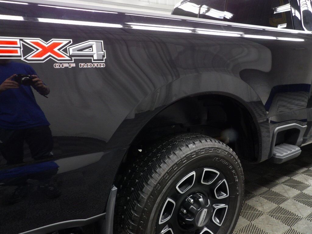 2024 Ford F-250 Super Duty 4x4 Crew Cab Platinum Fond du Lac WI