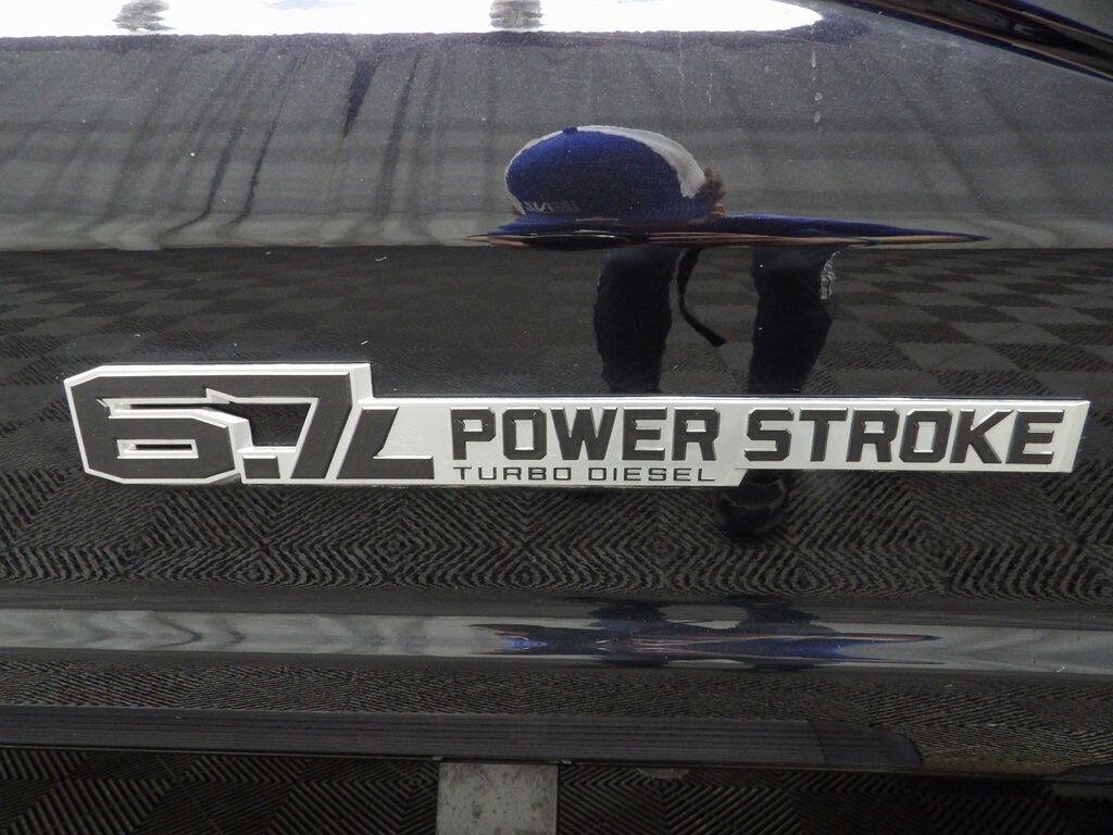 2024 Ford F-250 Super Duty 4x4 Crew Cab Platinum Fond du Lac WI