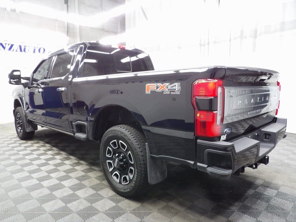 2024 Ford F-250 Super Duty 4x4 Crew Cab Platinum Fond du Lac WI