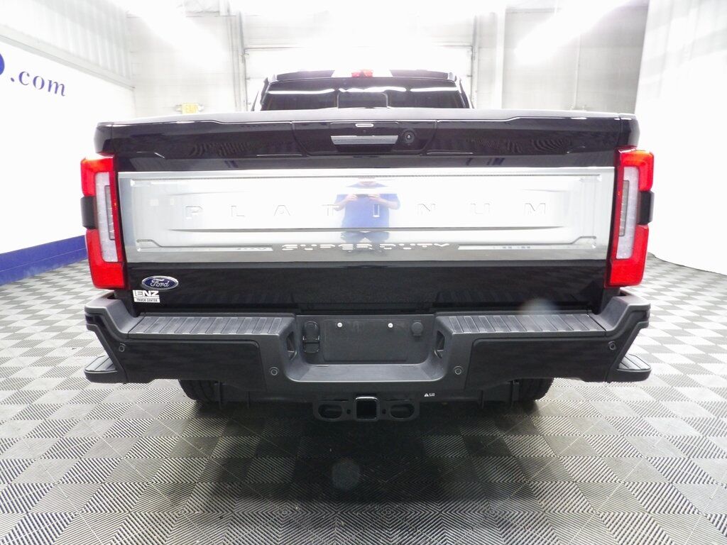 2024 Ford F-250 Super Duty 4x4 Crew Cab Platinum Fond du Lac WI