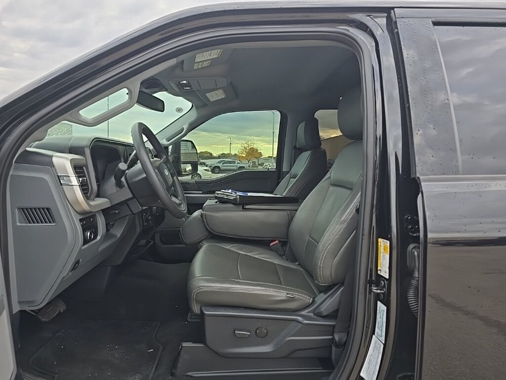 2024 Ford F-250 Super Duty 4x4 Crew Cab XLT Fond du Lac WI