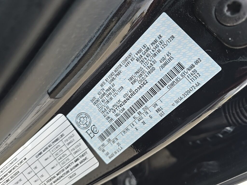 2024 Ford F-250 Super Duty 4x4 Crew Cab XLT Fond du Lac WI