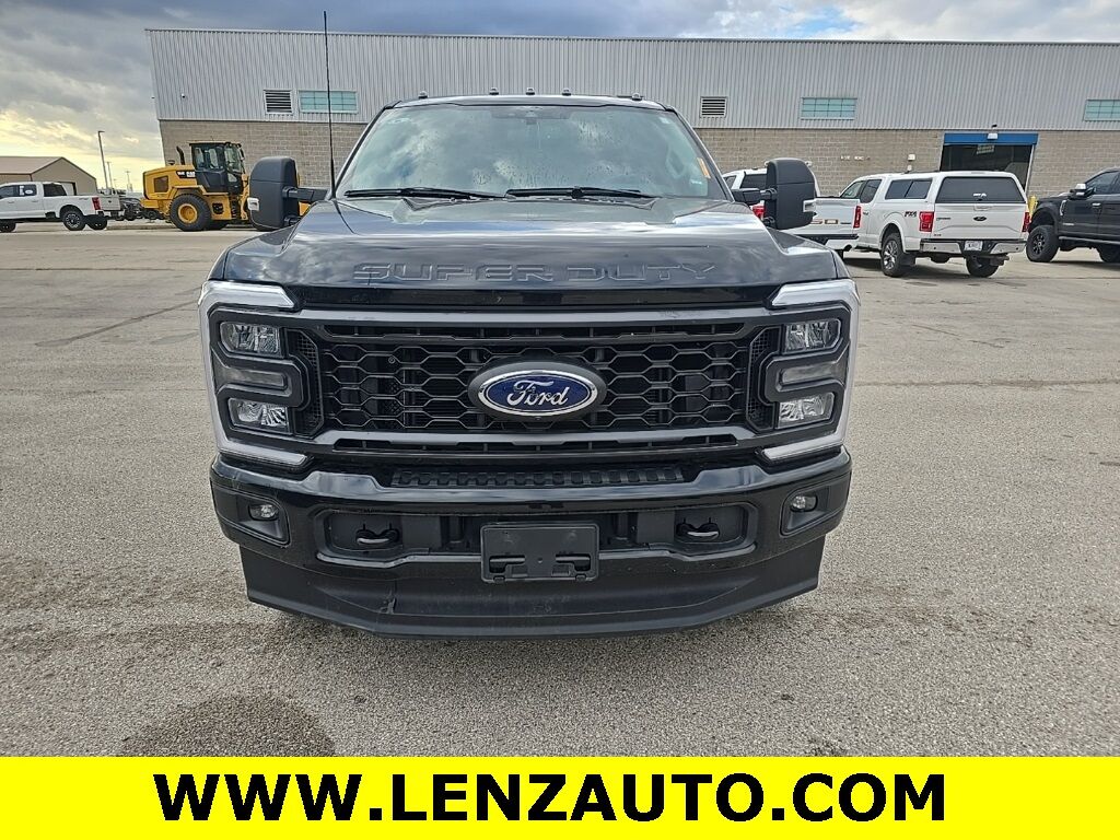 2024 Ford F-250 Super Duty 4x4 Crew Cab XLT Fond du Lac WI
