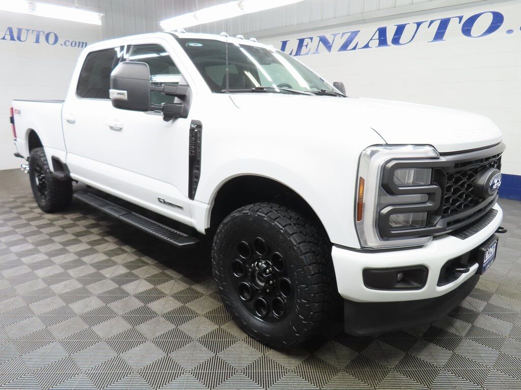 2024 Ford F-250 Super Duty 4x4 Crew Cab XLT
