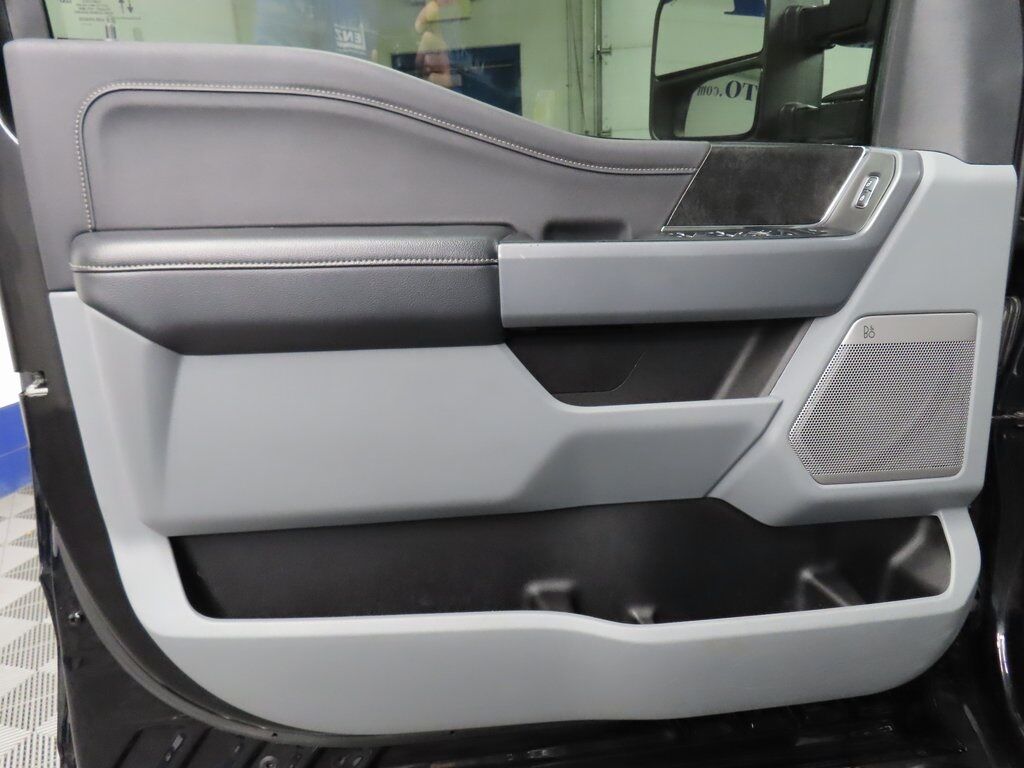 2024 Ford F-250 Super Duty 4x4 Crew Cab XLT Fond du Lac WI