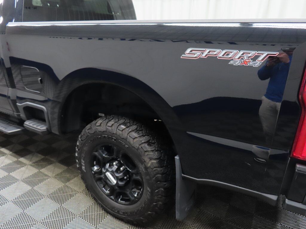 2024 Ford F-250 Super Duty 4x4 Crew Cab XLT Fond du Lac WI