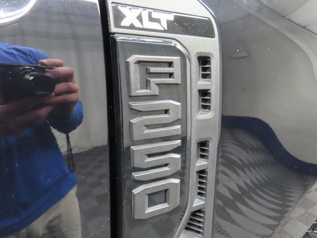 2024 Ford F-250 Super Duty 4x4 Crew Cab XLT Fond du Lac WI