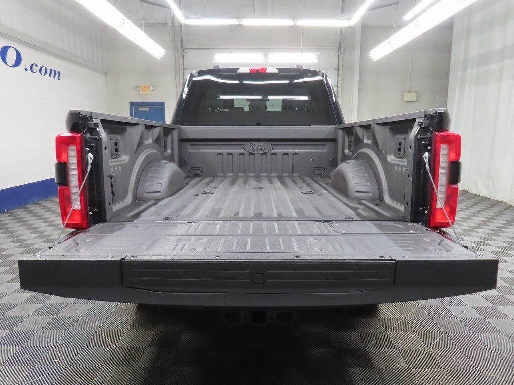 2024 Ford F-250 Super Duty 4x4 Crew Cab XLT Fond du Lac WI