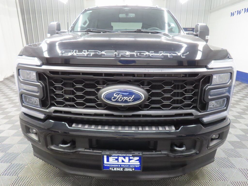 2024 Ford F-250 Super Duty 4x4 Crew Cab XLT Fond du Lac WI