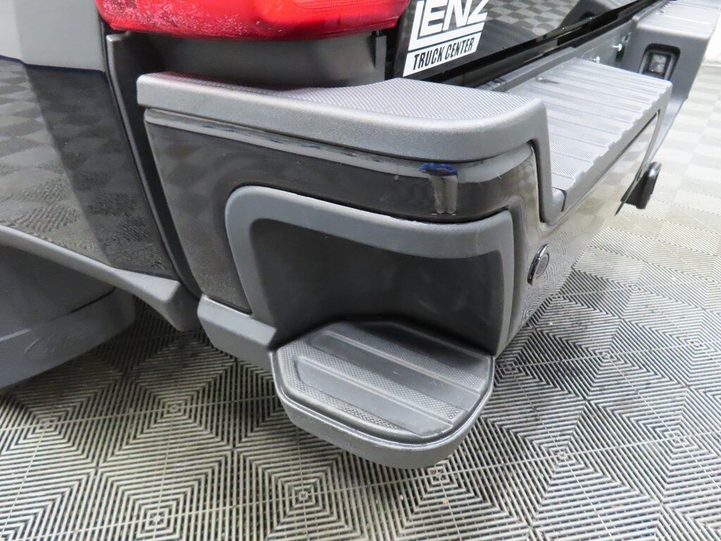 2024 Ford F-250 Super Duty 4x4 Crew Cab XLT Fond du Lac WI