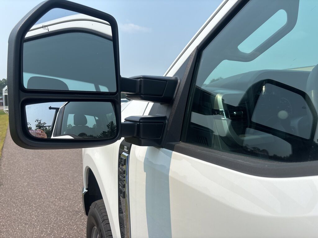 2024 Ford F-250 Super Duty 4x4 Regular Cab XL Minocqua WI