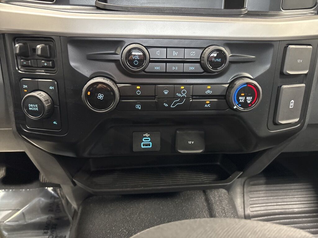 2024 Ford F-250 Super Duty 4x4 Regular Cab XL Minocqua WI