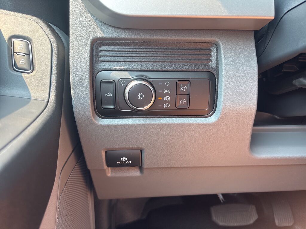 2024 Ford F-250 Super Duty 4x4 Regular Cab XL Minocqua WI