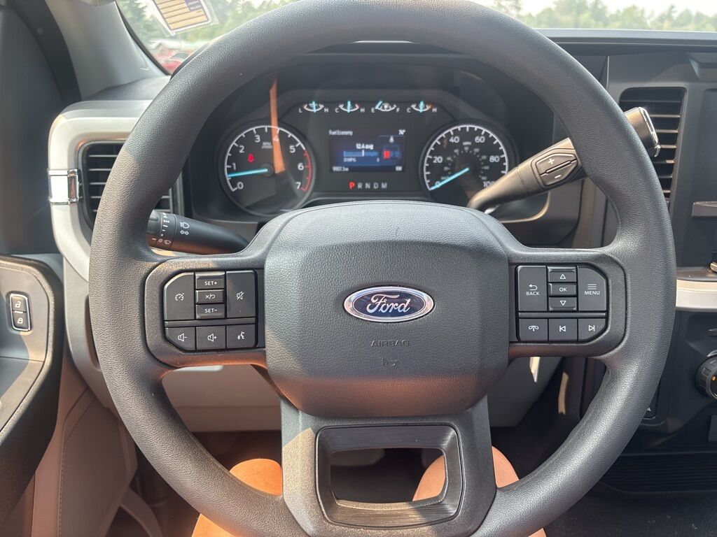 2024 Ford F-250 Super Duty 4x4 Regular Cab XL Minocqua WI