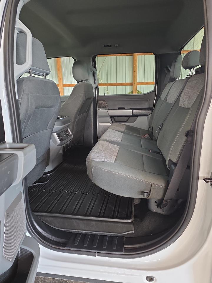 2024 Ford F-250 XLT Sand Lake NY