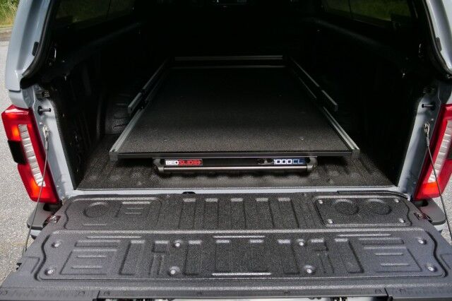 2024 Ford F-250SD LARIAT 4X4 / Leer Bed Cap / Bed Slide / Turbo Diesel! High Point NC