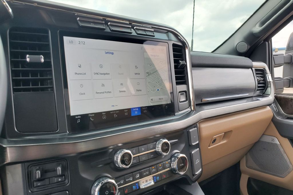 2024 Ford F-250SD Lariat Hondo TX