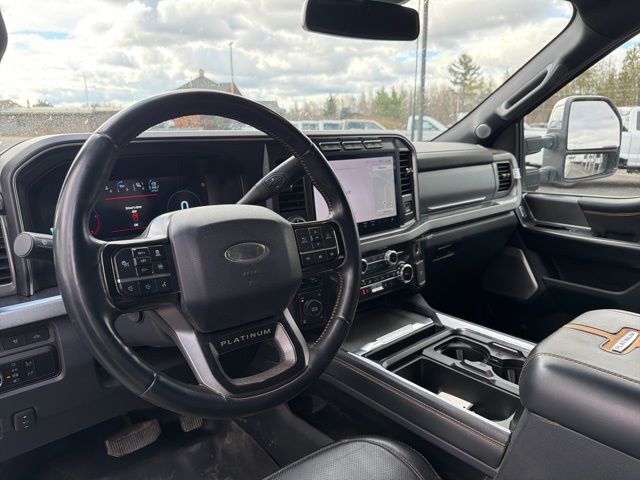 2024 Ford F-250SD Platinum Pine River MN