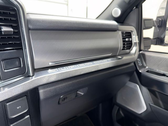 2024 Ford F-250SD Platinum Pine River MN