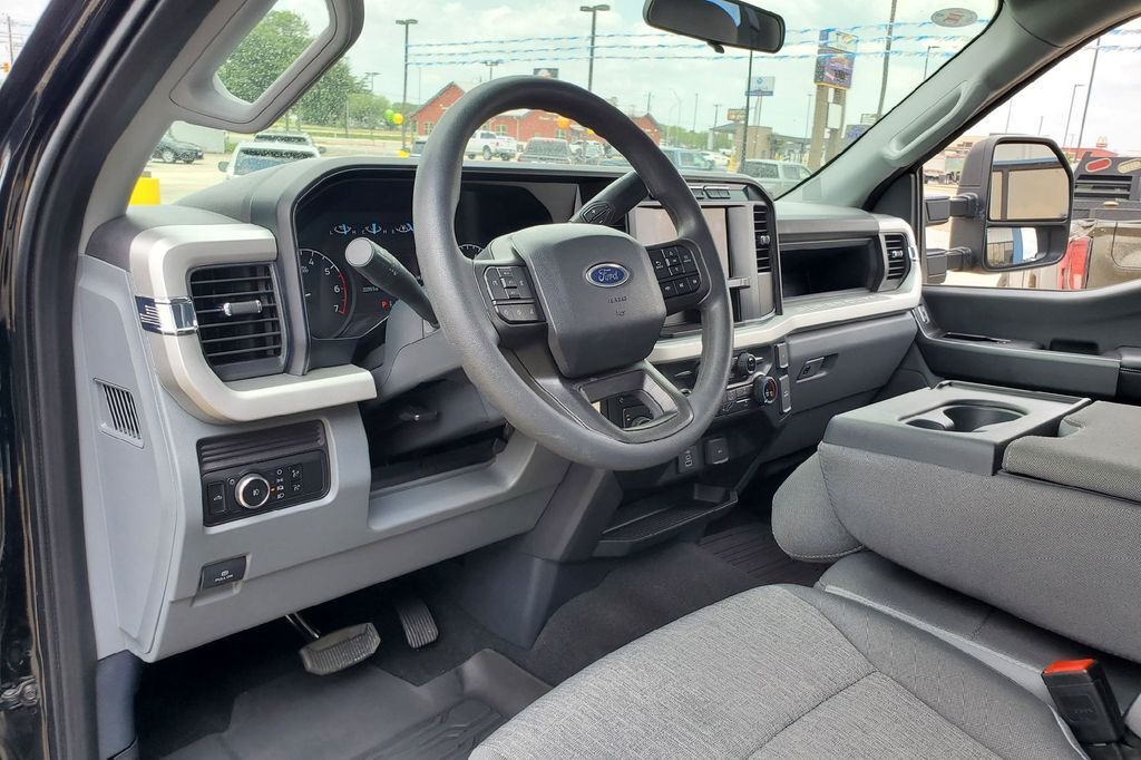 2024 Ford F-250SD XL