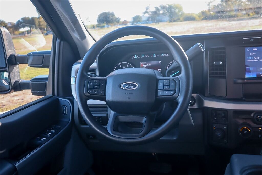 2024 Ford F-250SD XLT Hondo TX