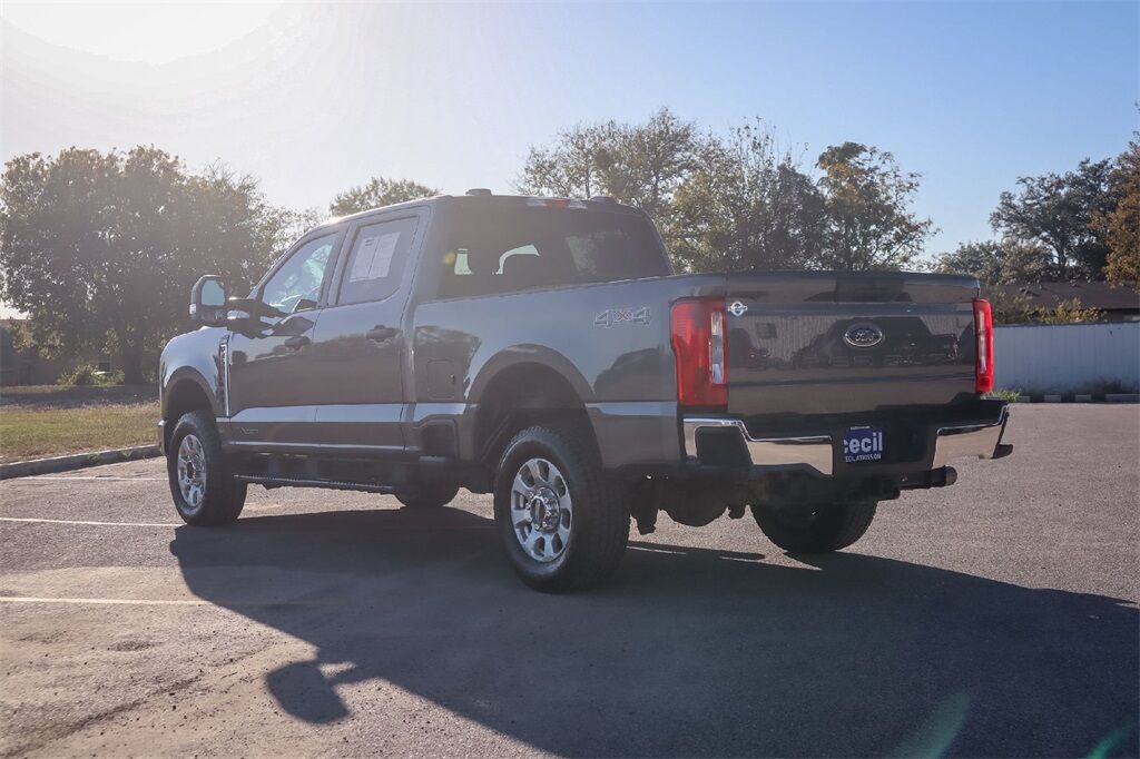 2024 Ford F-250SD XLT Hondo TX