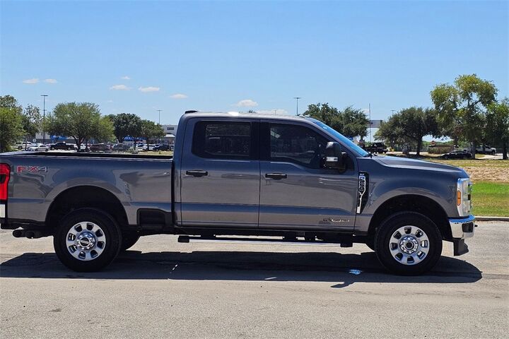2024 Ford F-250SD XLT  TX