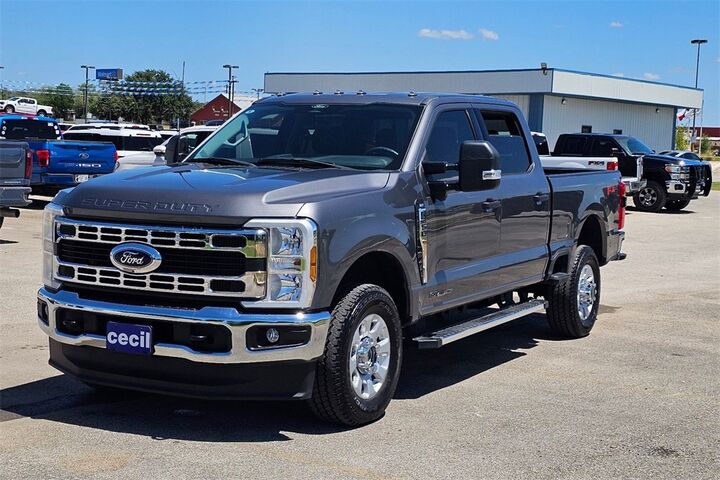 2024 Ford F-250SD XLT  TX