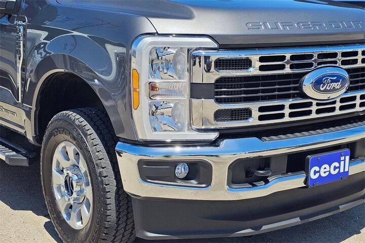 2024 Ford F-250SD XLT  TX