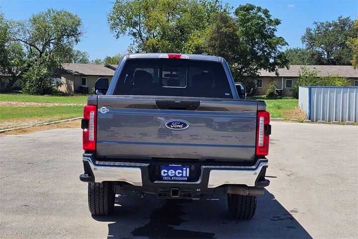 2024 Ford F-250SD XLT  TX