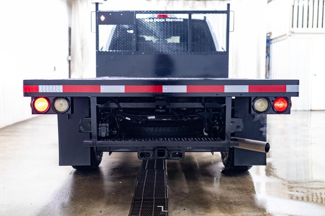 2024 Ford F-350 4x4 Crew Cab XL Deck BCam Red Deer AB