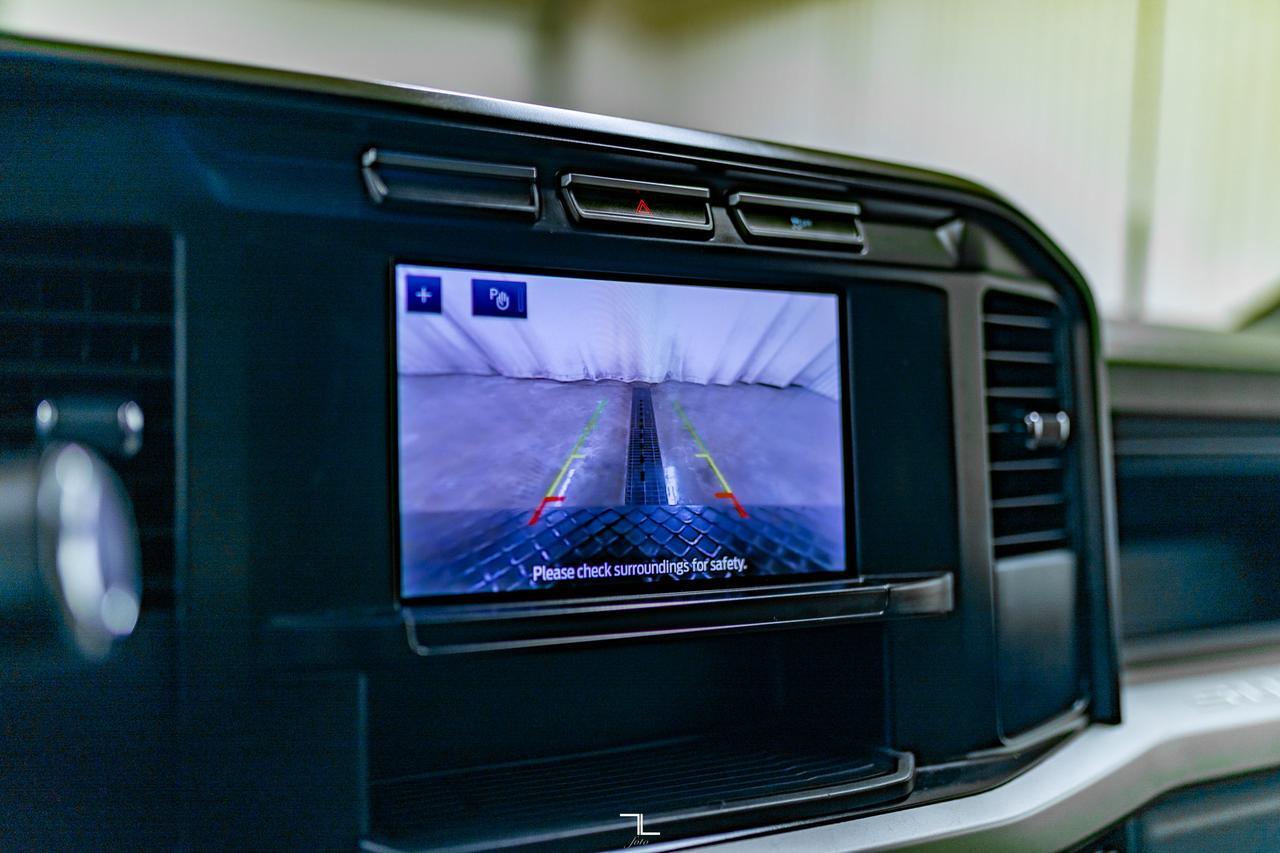 2024 Ford F-350 4x4 Crew Cab XL Deck BCam Red Deer AB