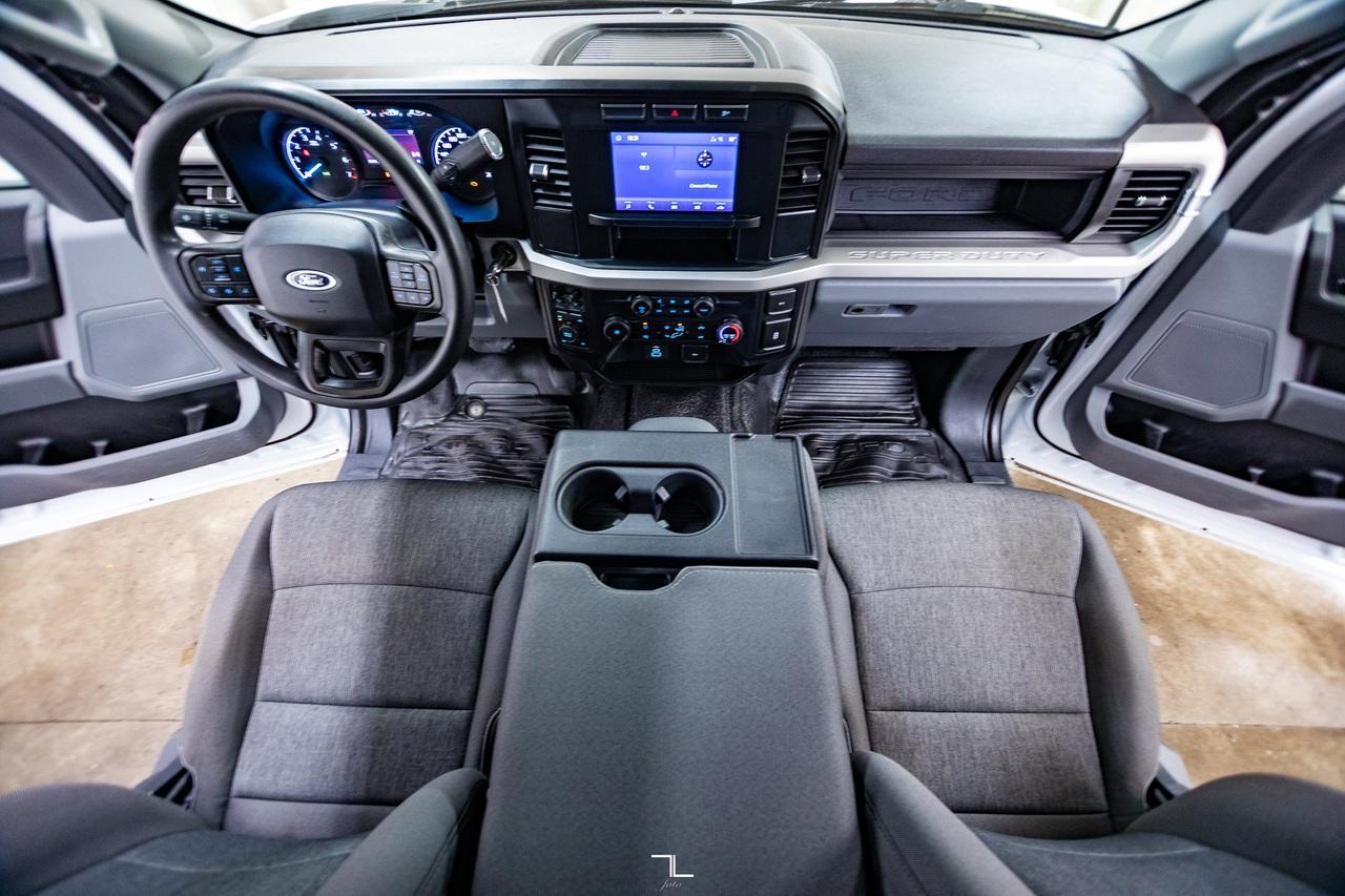 2024 Ford F-350 4x4 Crew Cab XL Deck BCam Red Deer AB