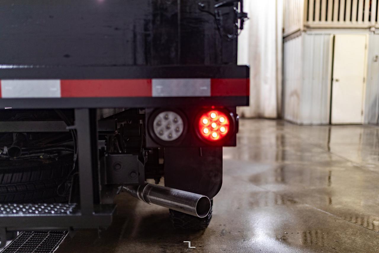 2024 Ford F-350 4x4 Crew Cab XL Deck BCam Red Deer AB