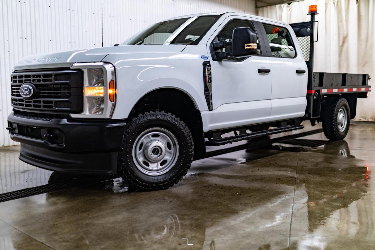 2024 Ford F-350 4x4 Crew Cab XL Deck Red Deer AB